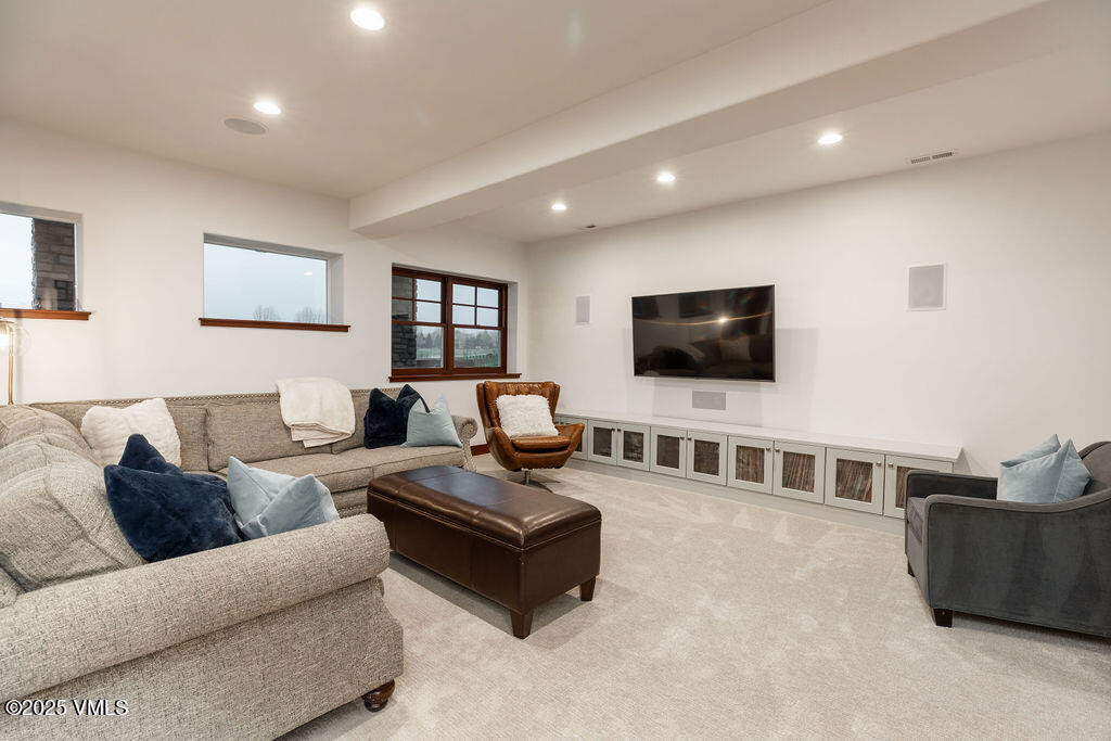 170 Palmer Loop, Eagle