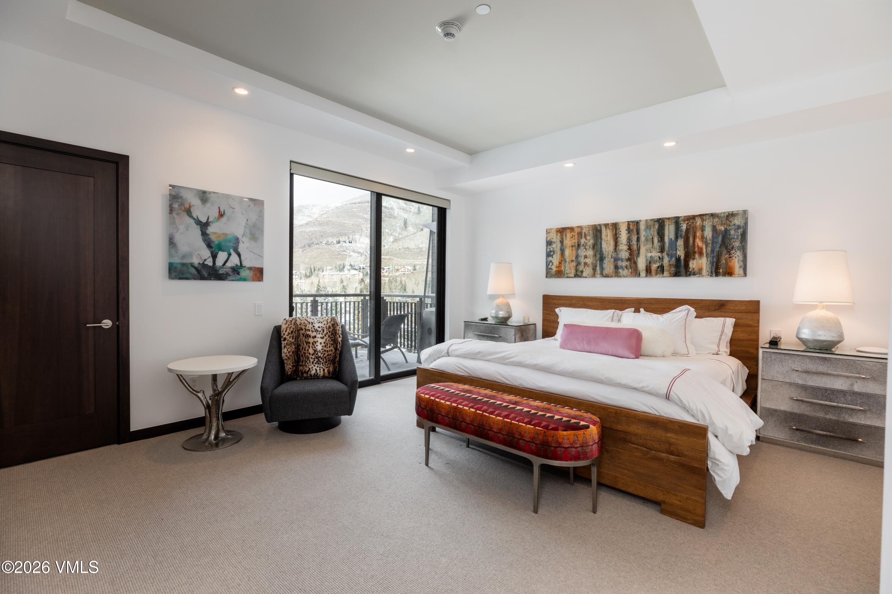 701 W Lionshead Circle W503