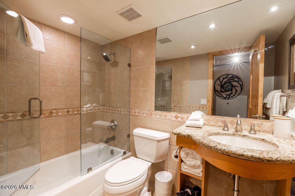 174 E Gore Creek Drive 262