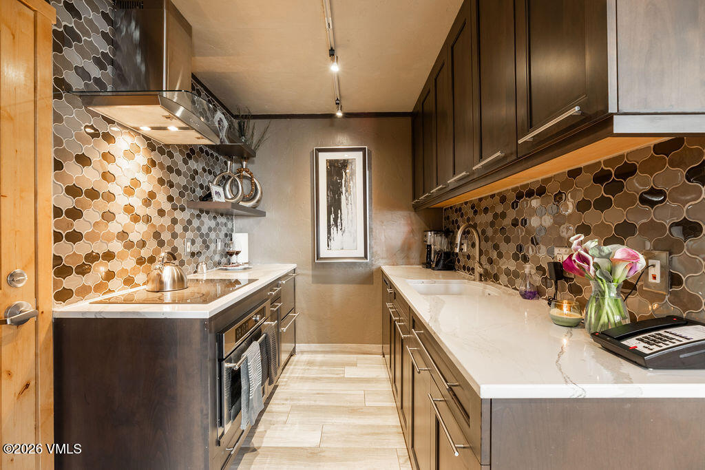 174 E Gore Creek Drive 262