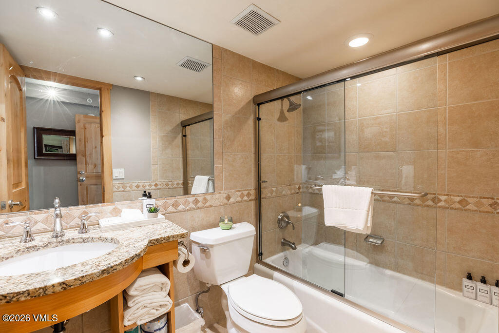 174 E Gore Creek Drive 262