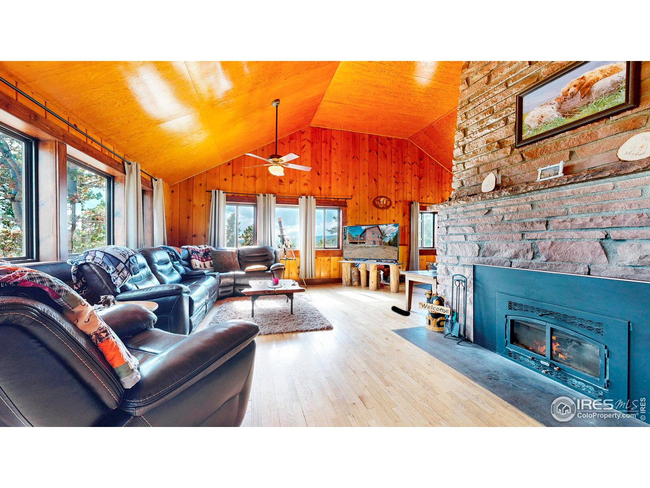 43391 Peak to Peak Hwy