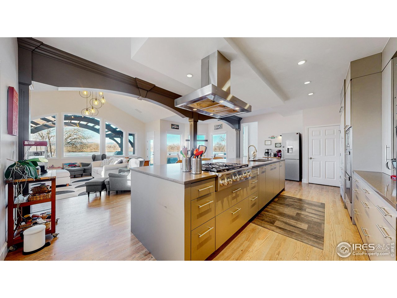 10667 E Goose Haven Dr