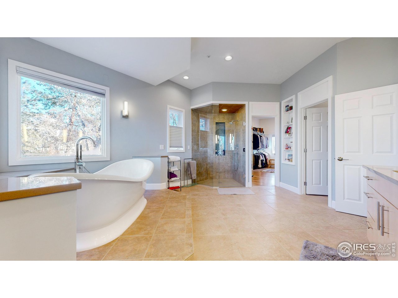 10667 E Goose Haven Dr