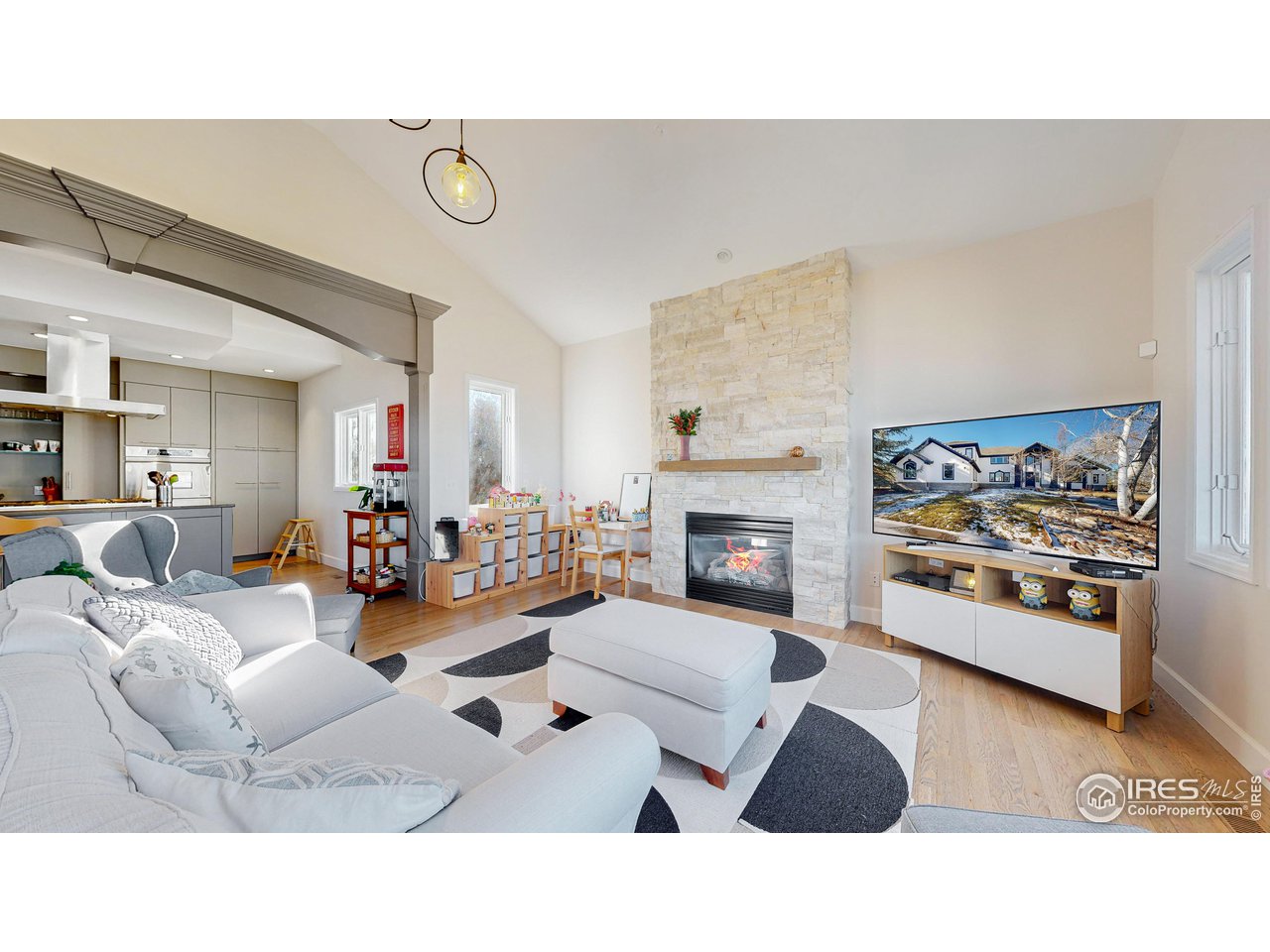 10667 E Goose Haven Dr