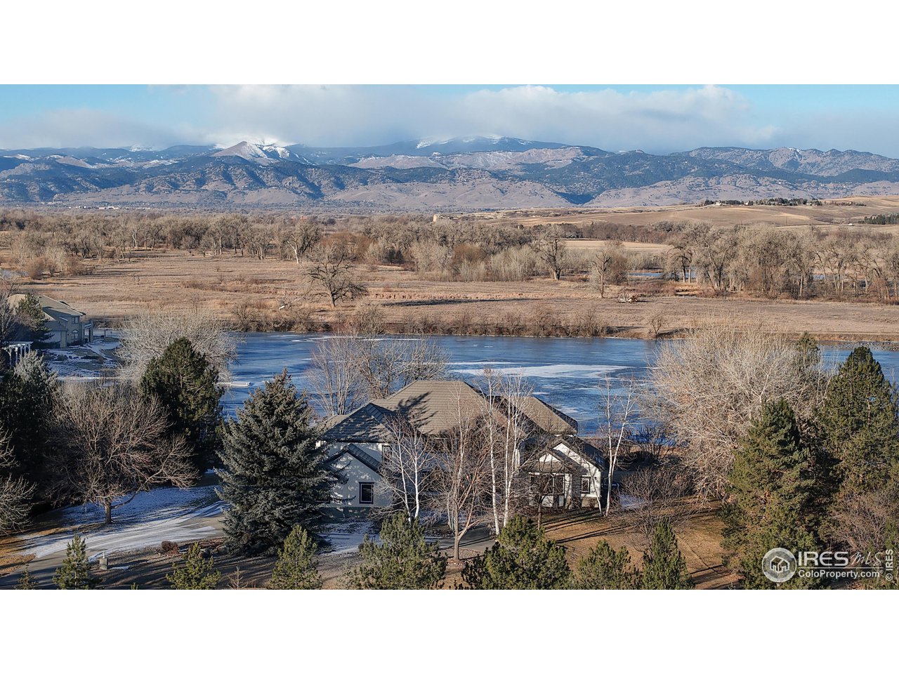 10667 E Goose Haven Dr