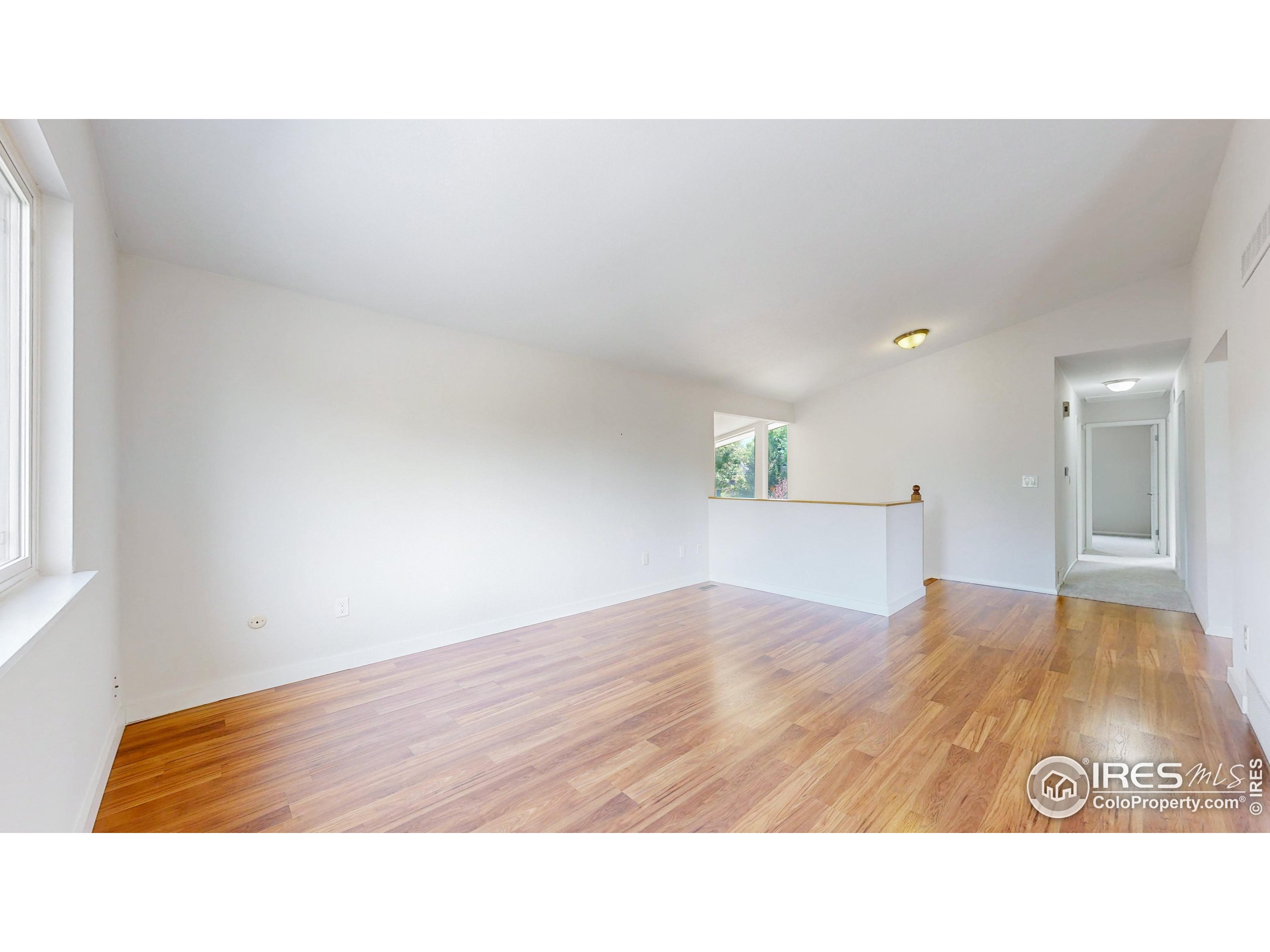 1289 Doric Dr