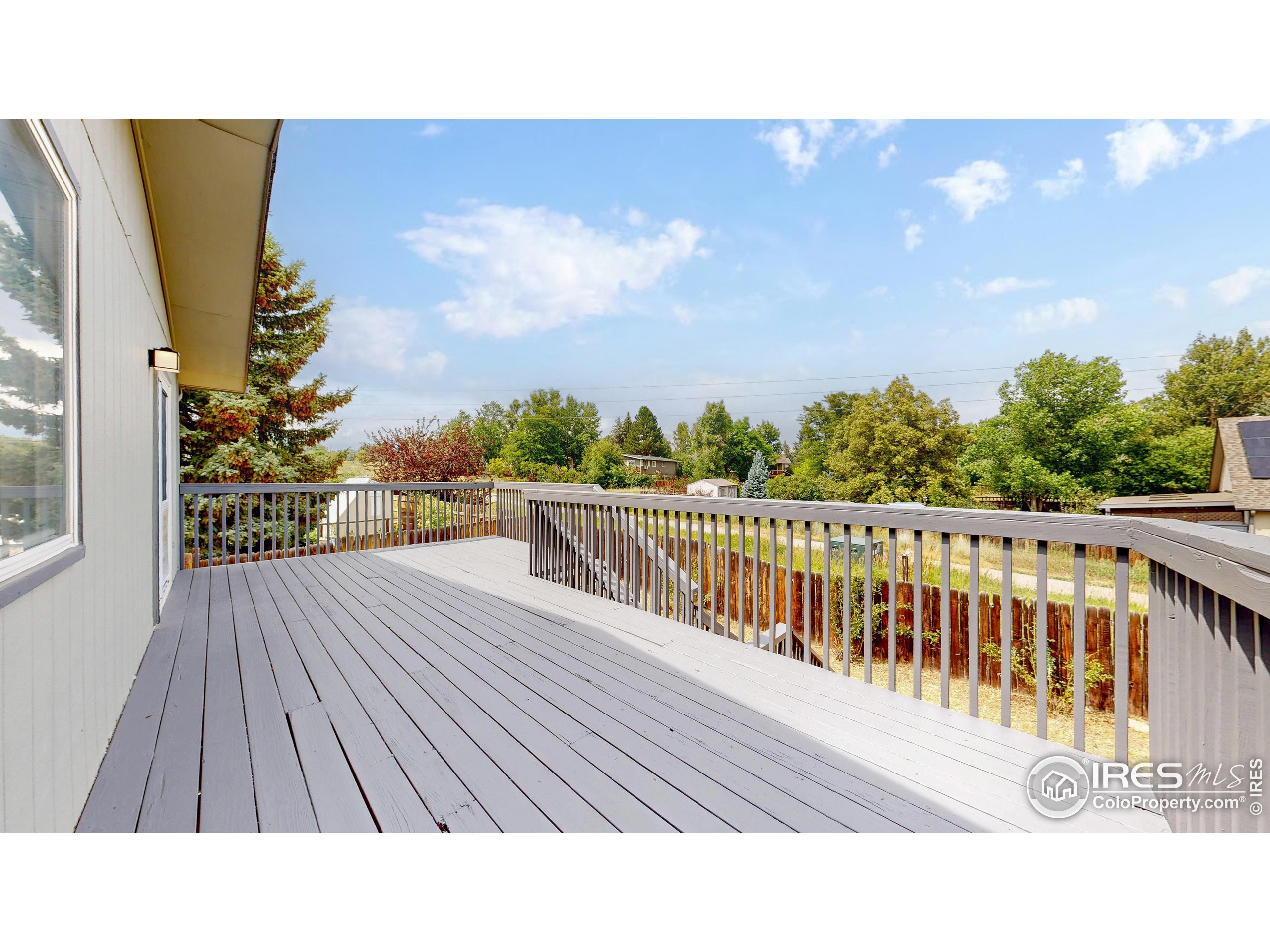 1289 Doric Dr
