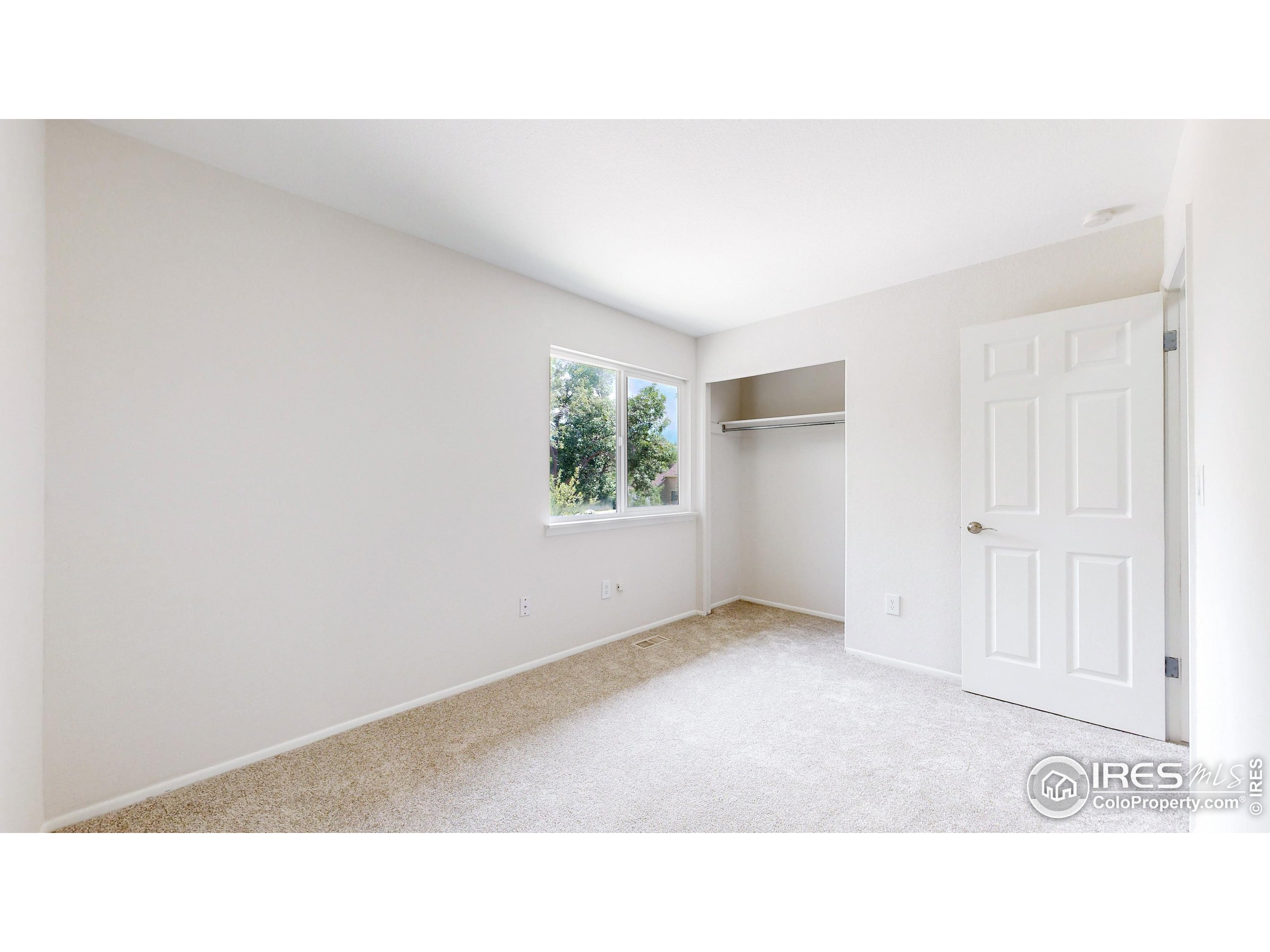 1289 Doric Dr