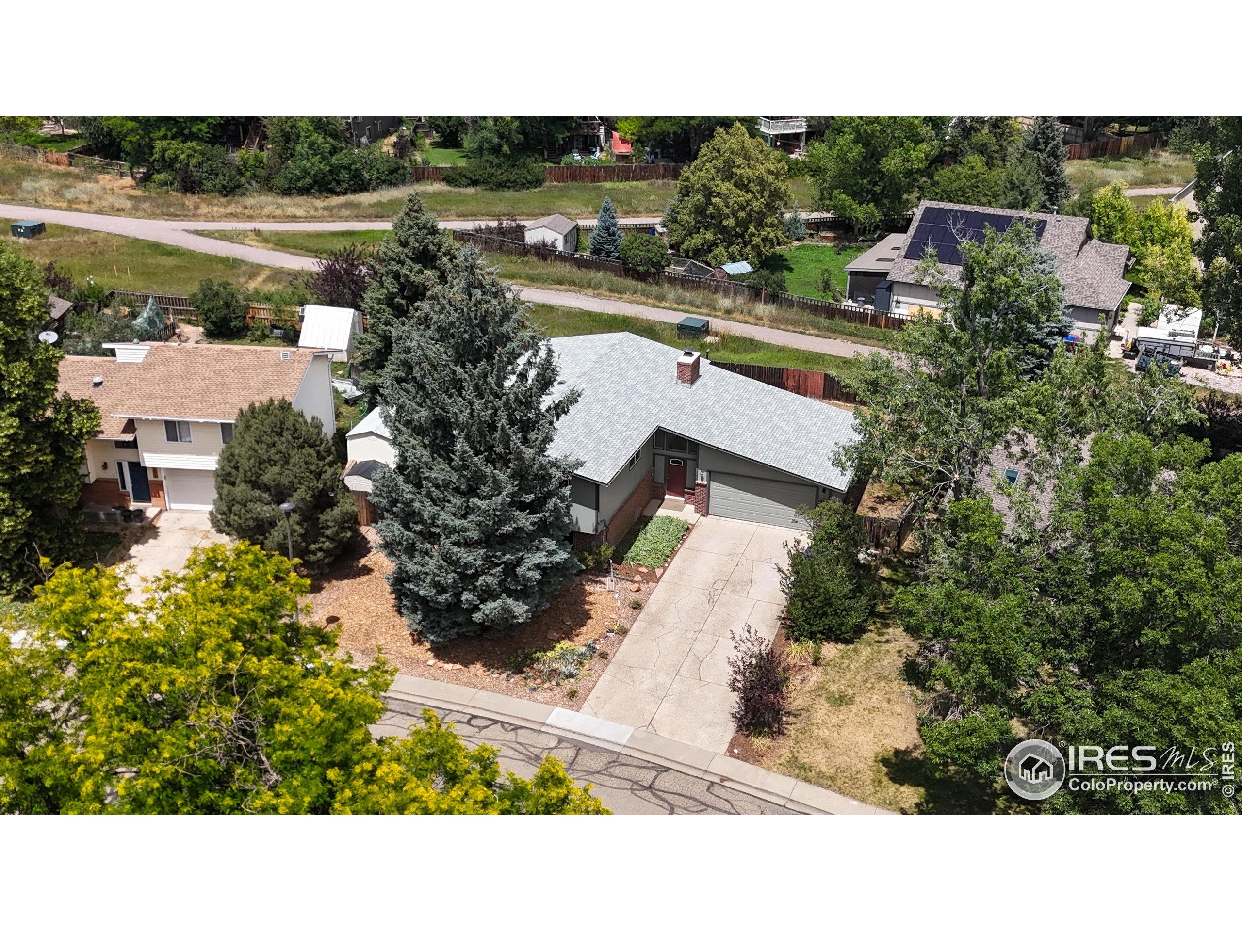 1289 Doric Dr