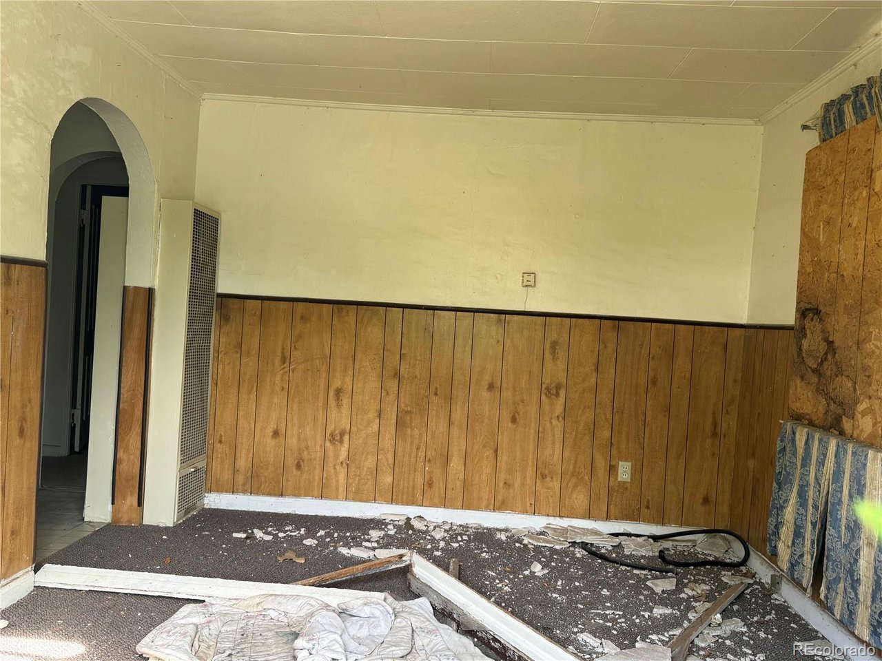 422 Lake St Fort Morgan