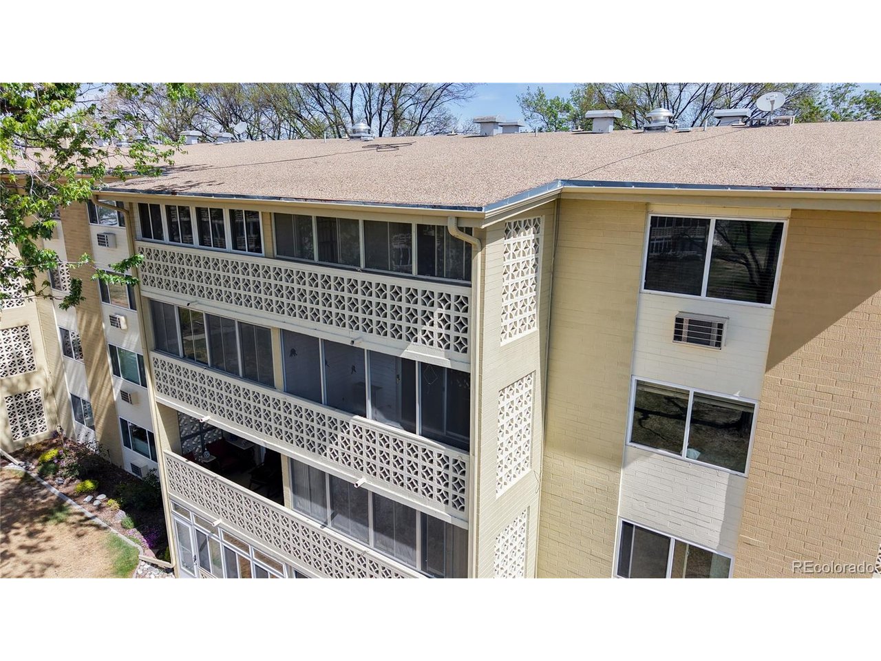 9380 E Center Ave 12D