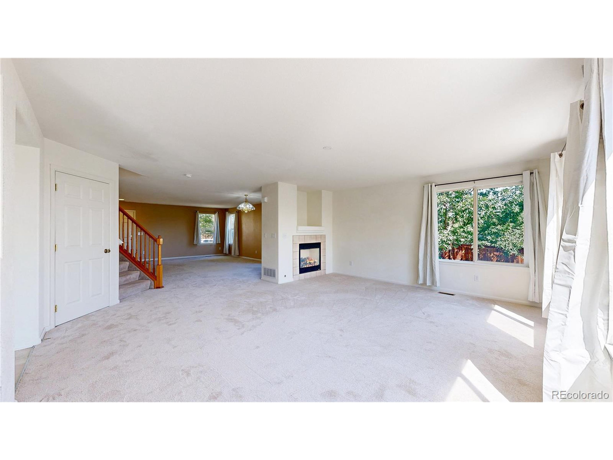 3810 E 92nd Pl