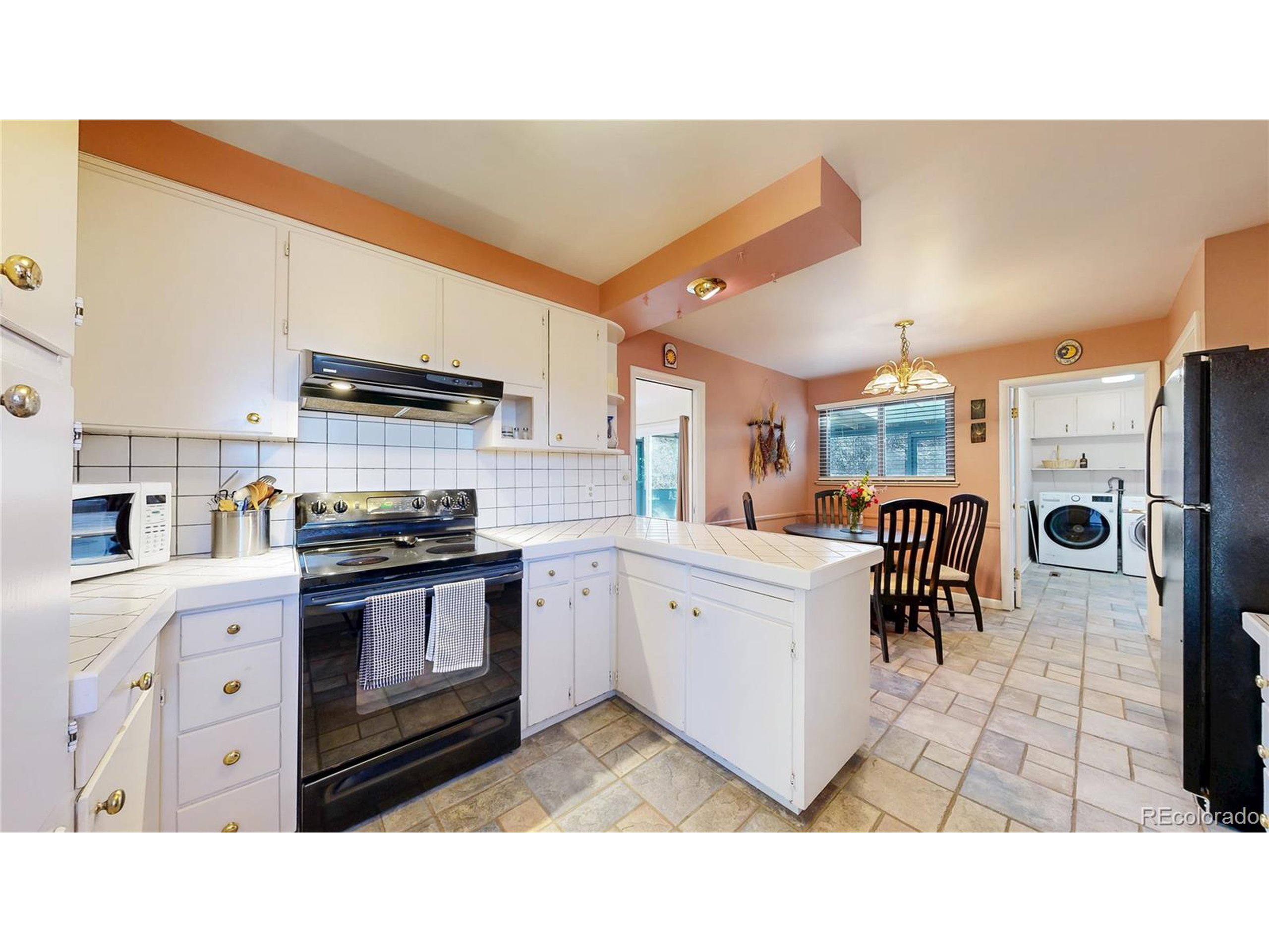 2230 Miller Ct