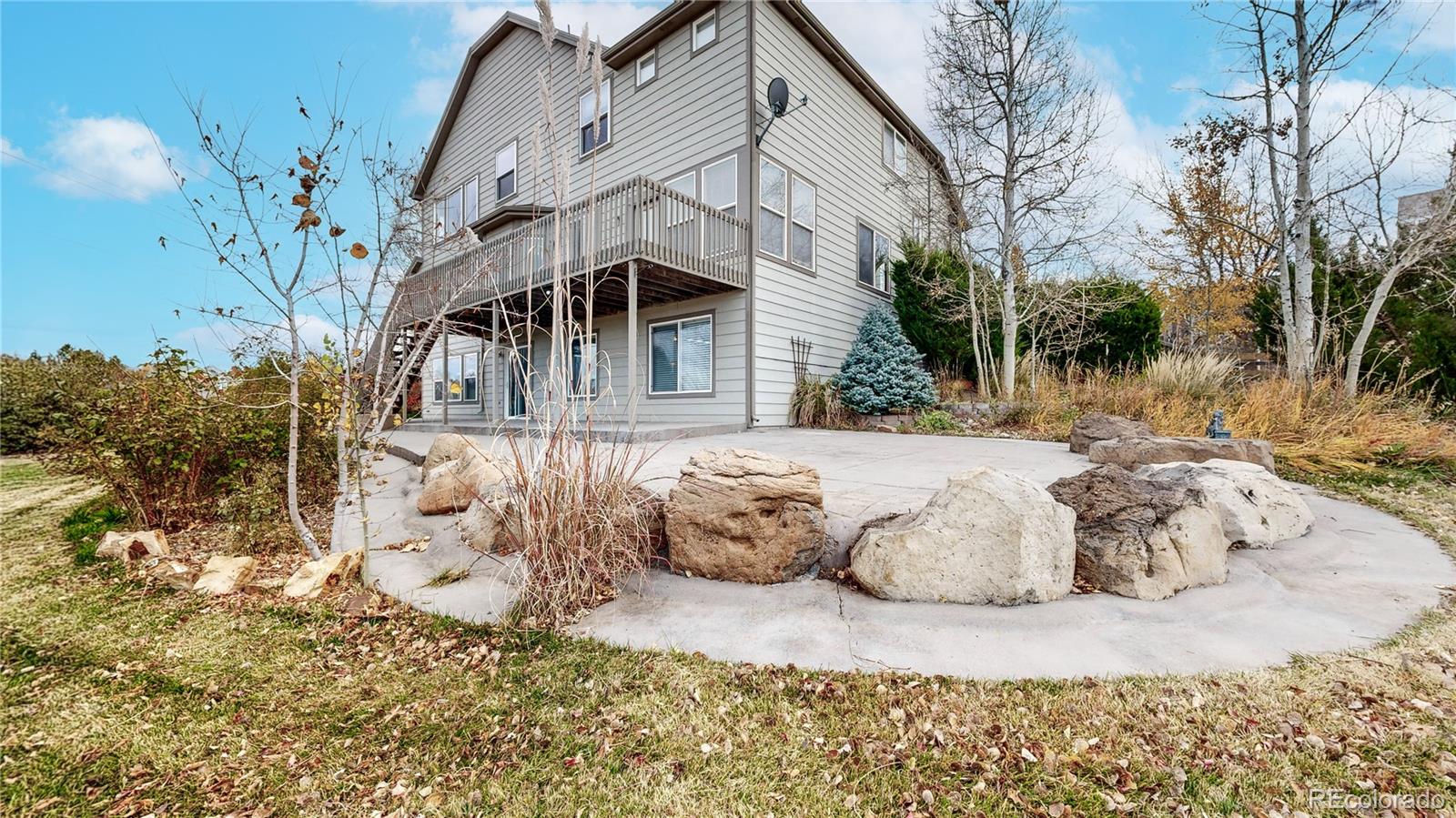 5904 S Ukraine Street