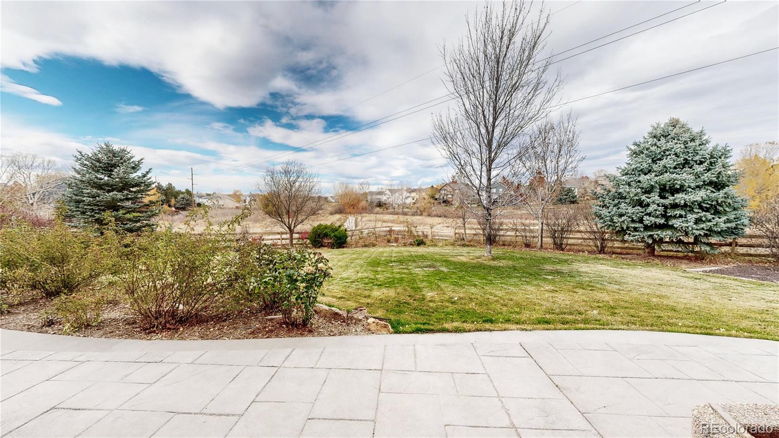 5904 S Ukraine Street