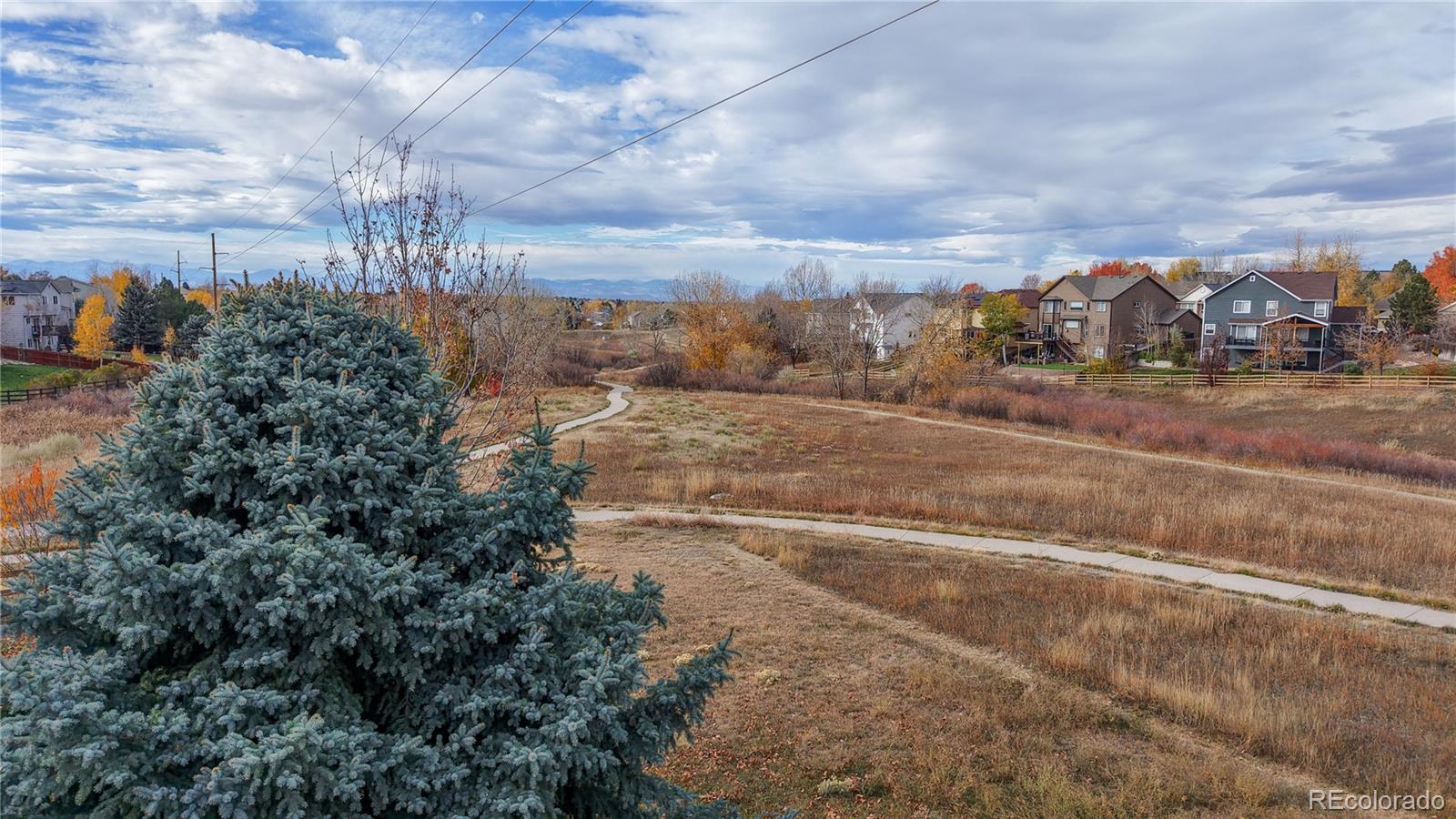 5904 S Ukraine Street