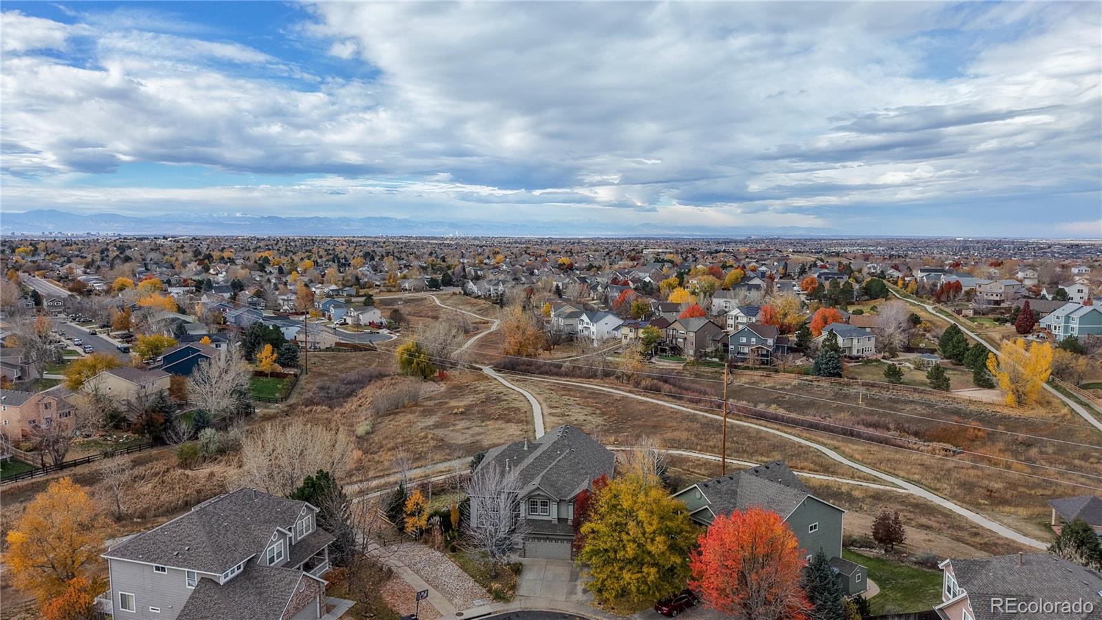 5904 S Ukraine Street