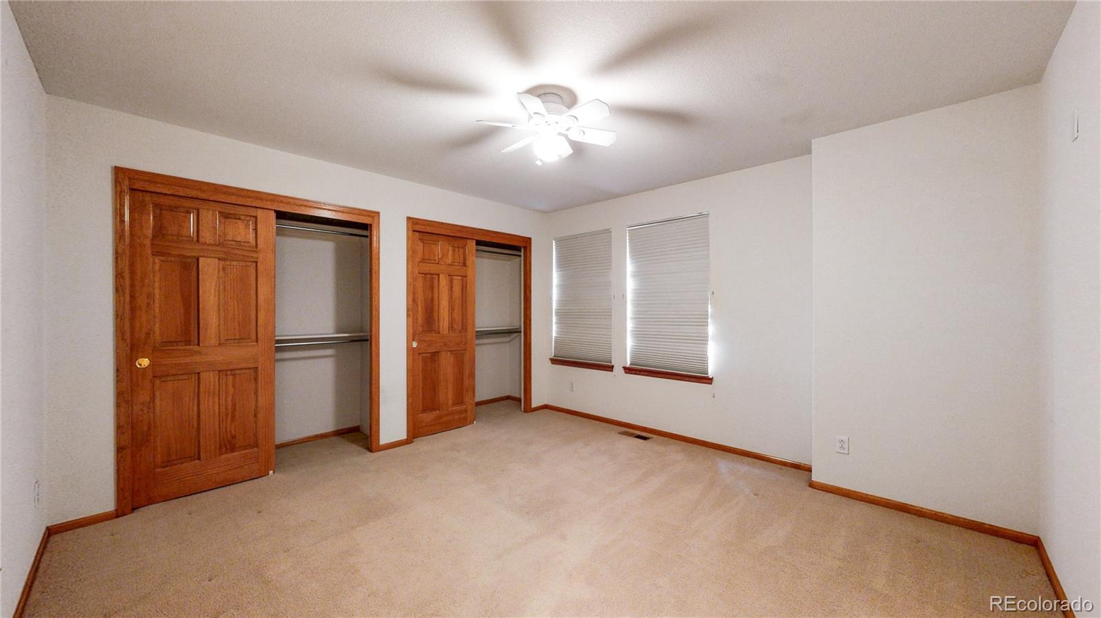 5904 S Ukraine Street