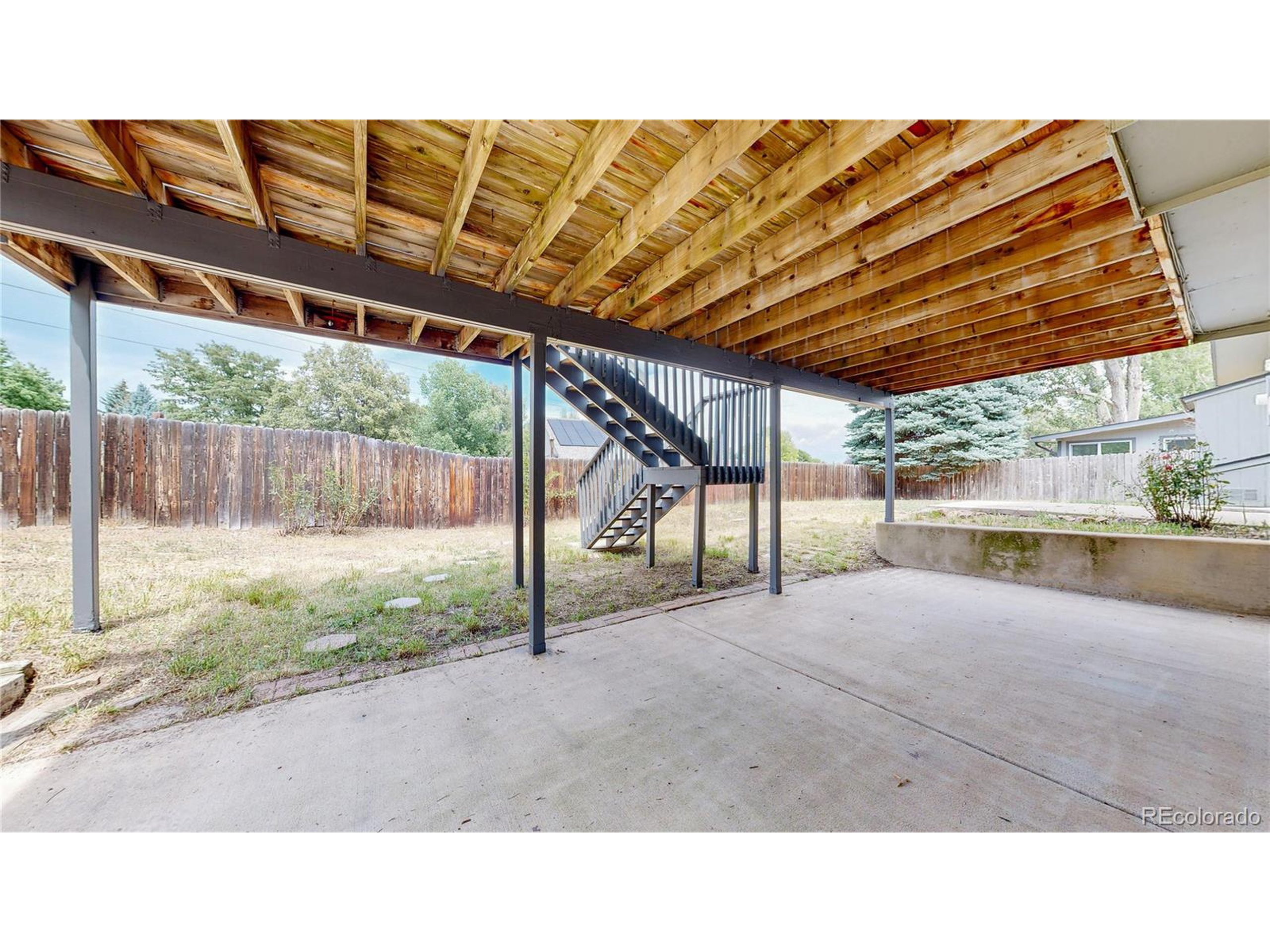 1289 Doric Dr