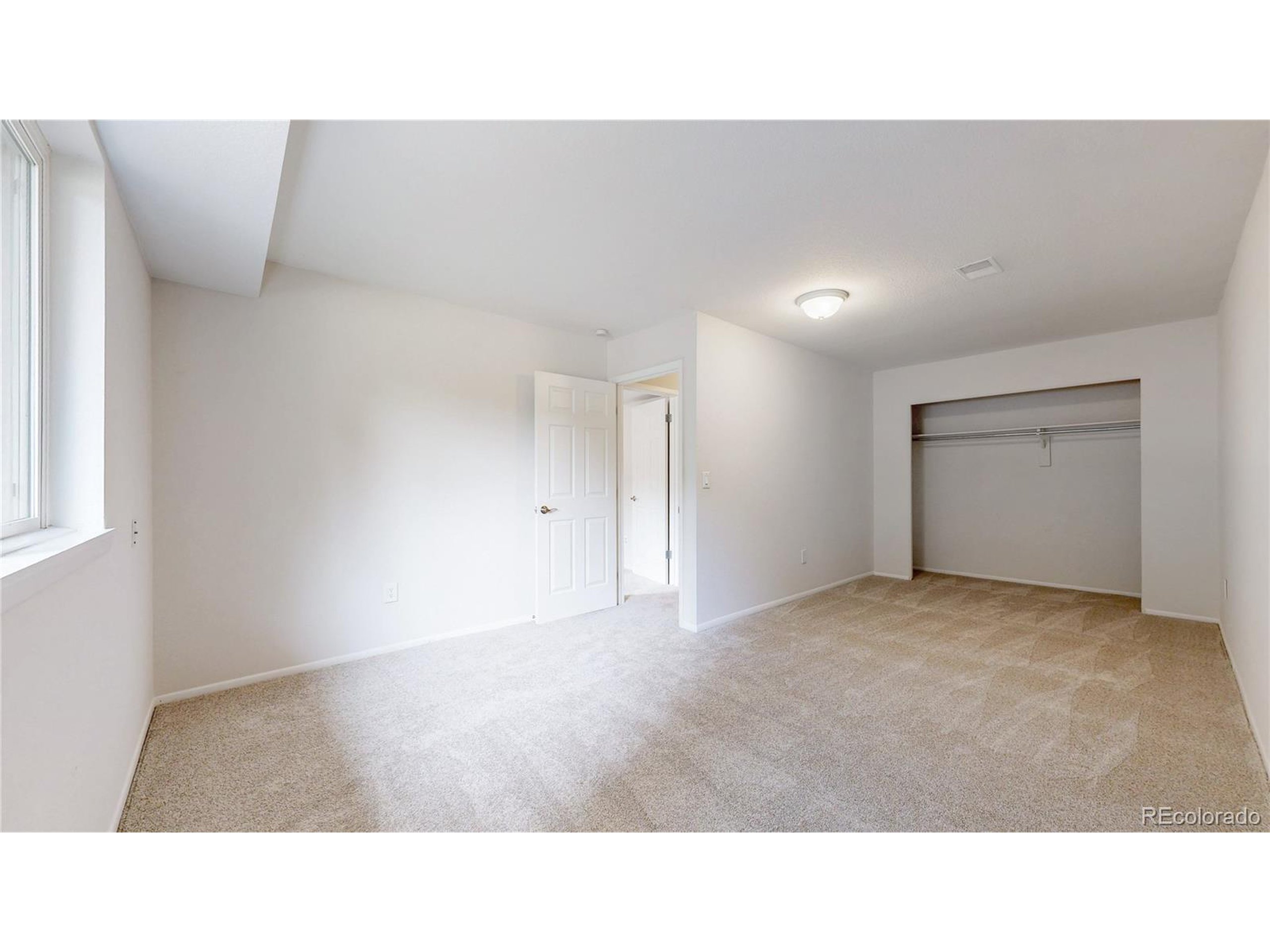 1289 Doric Dr
