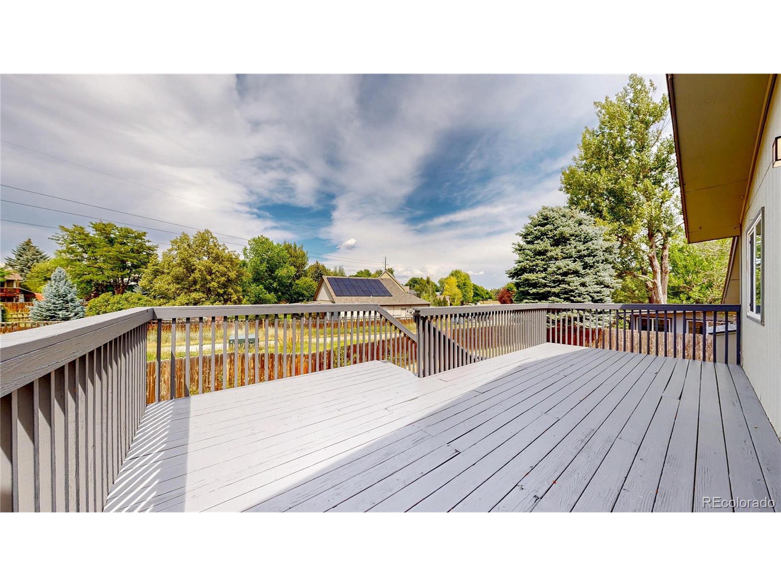 1289 Doric Dr
