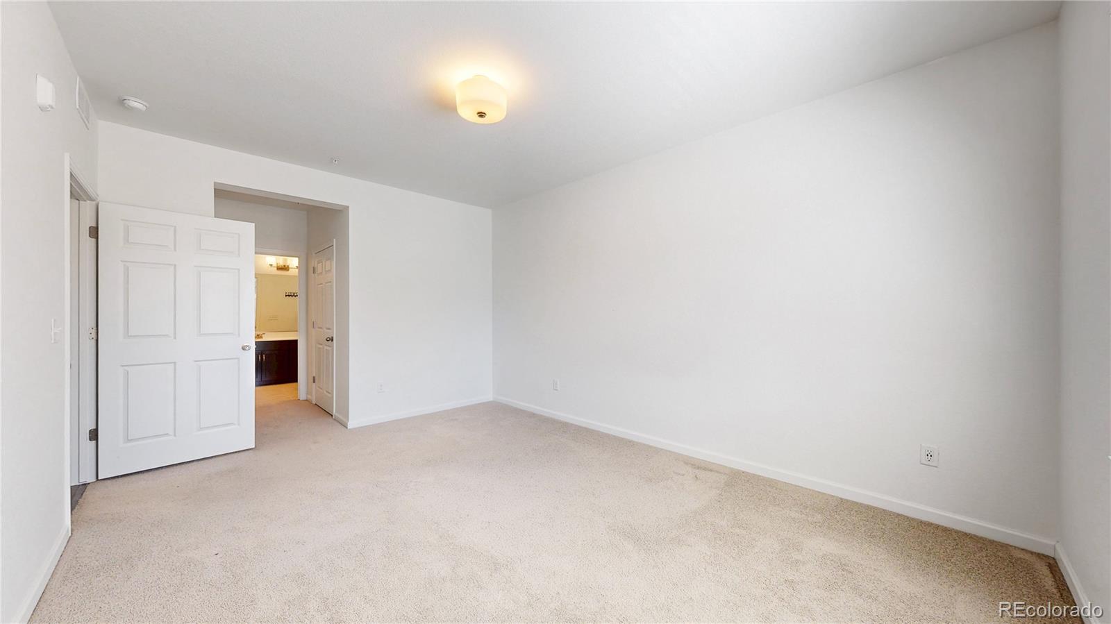 15700 E Jamison Drive Unit: 202