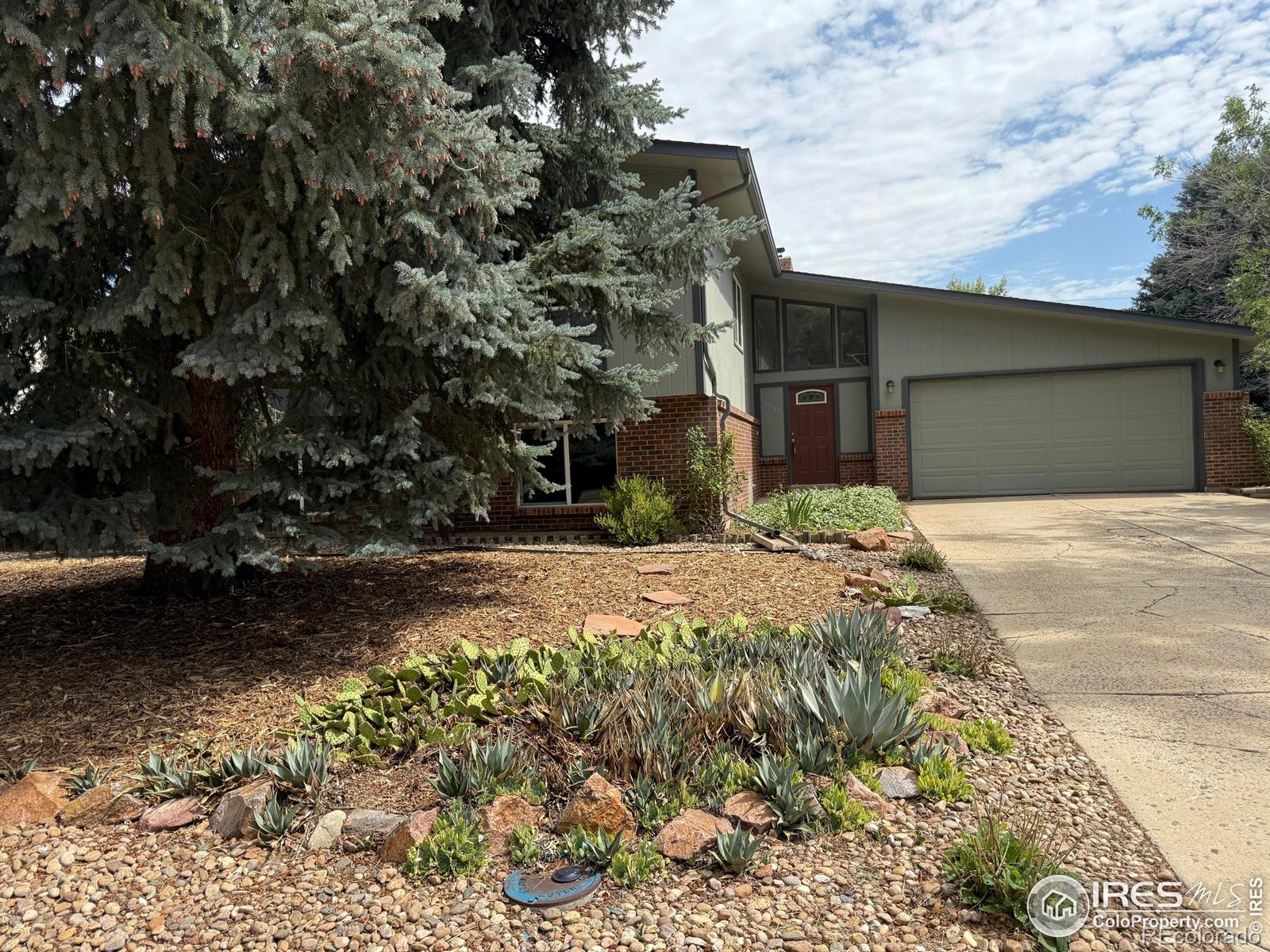 1289 Doric Drive