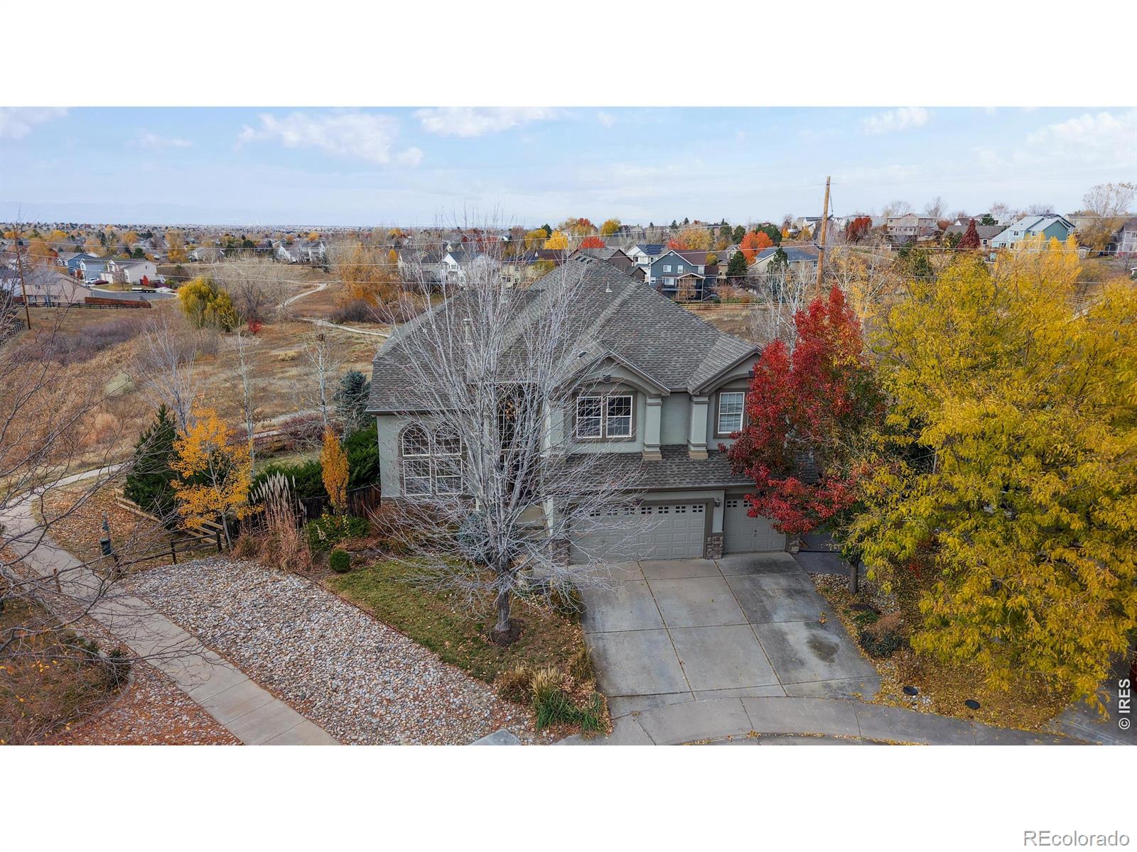 5904 S Ukraine Street