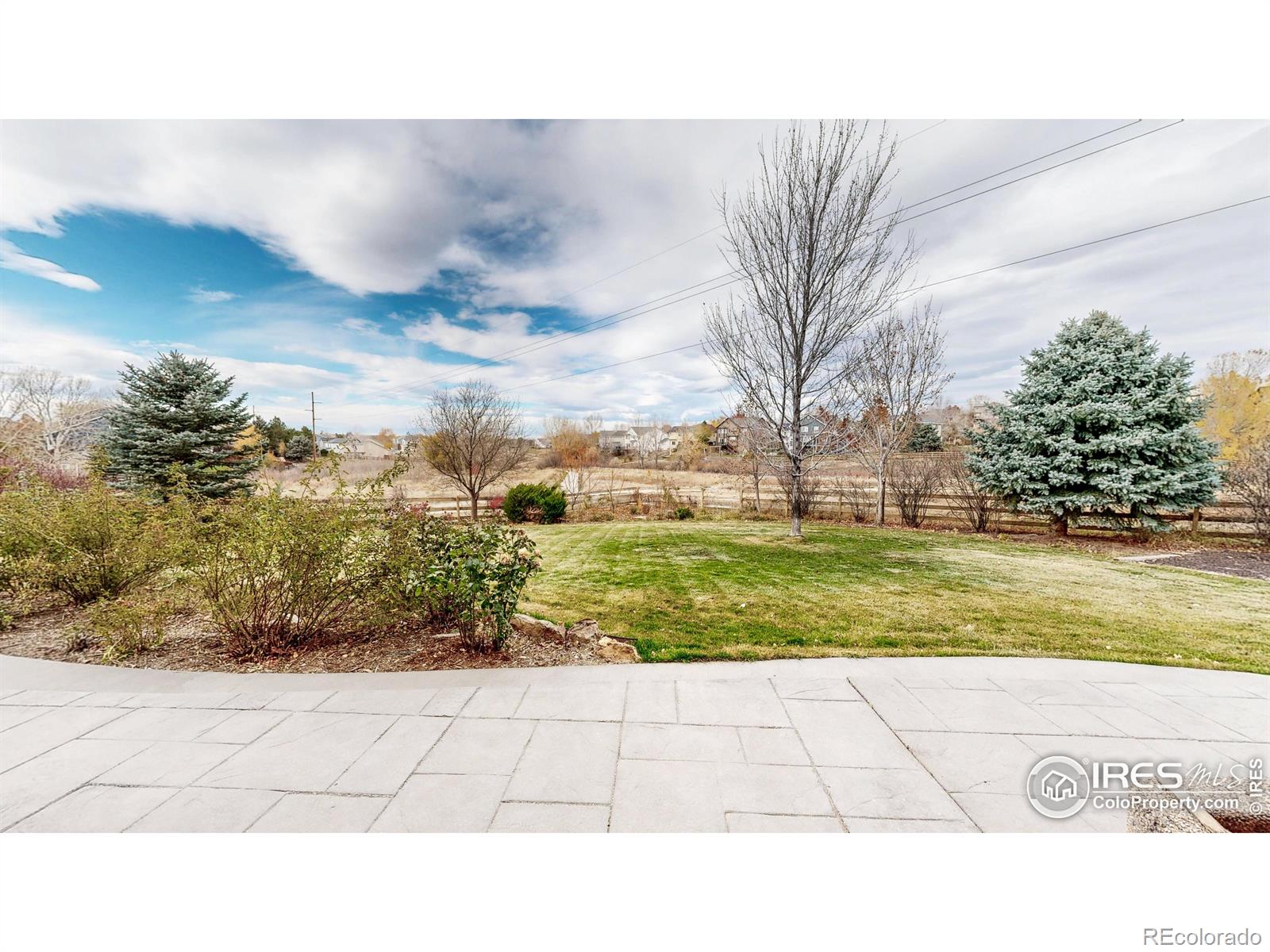 5904 S Ukraine Street