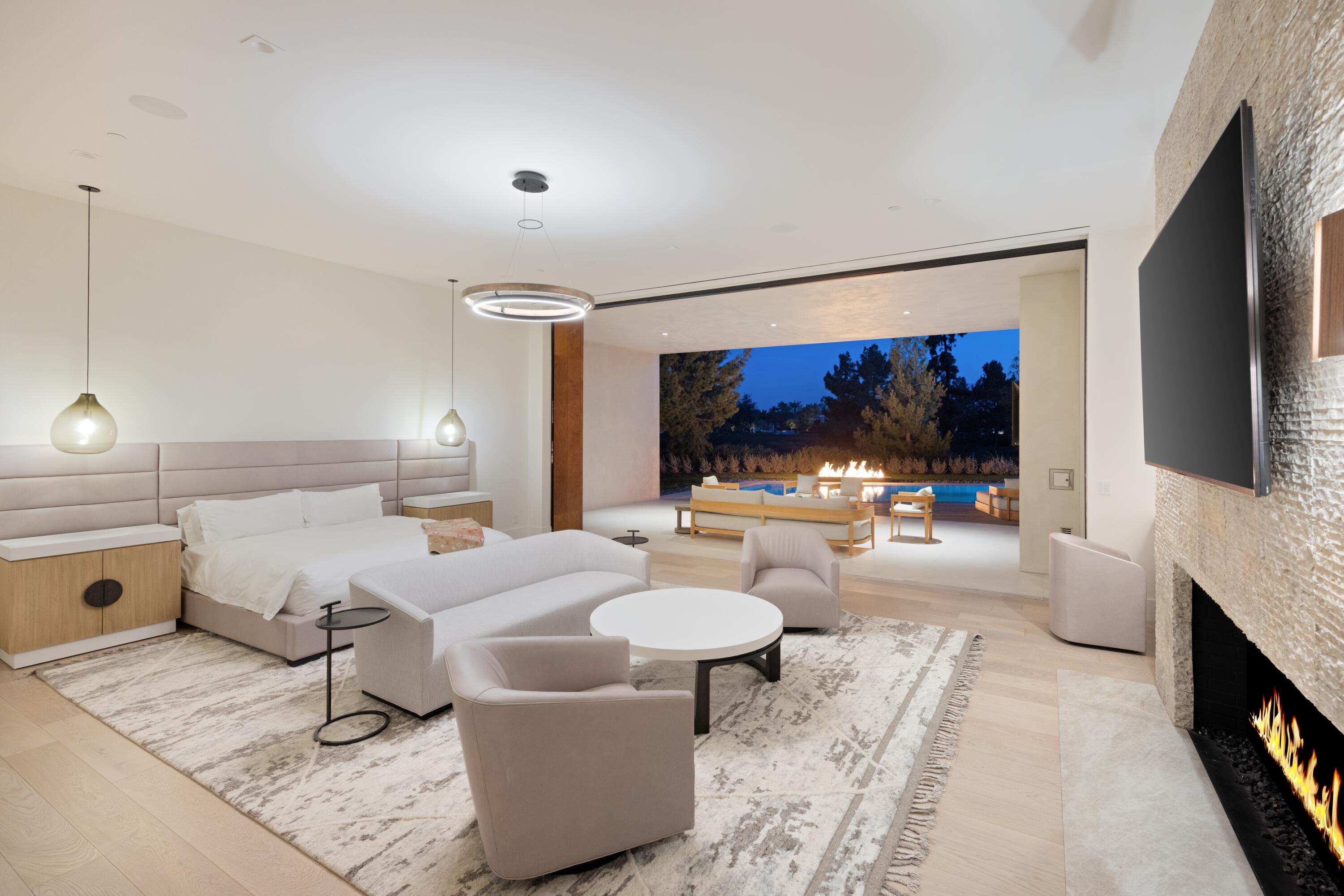 81171 Columbus WAY
