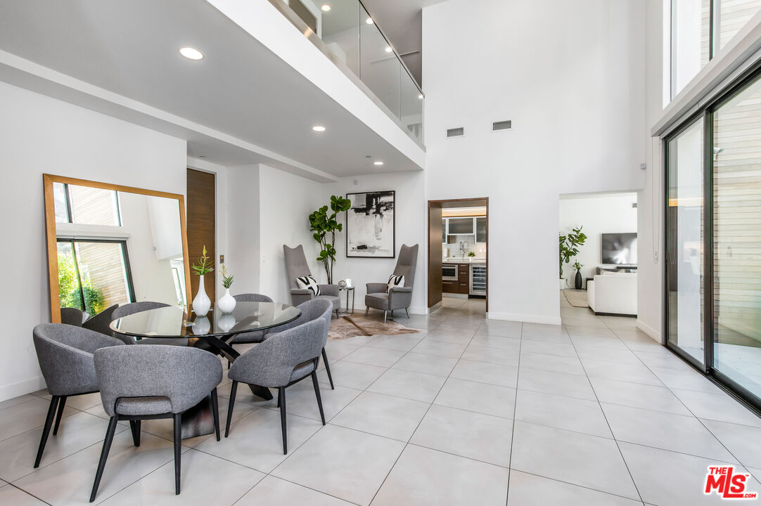 1414 DAWNRIDGE DR