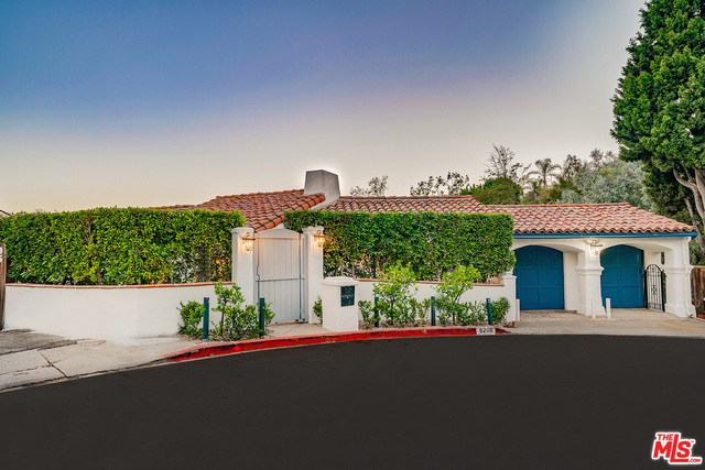 9268 Cordell Dr