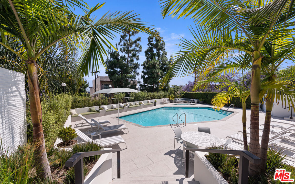 8787 Shoreham Dr Unit: 904