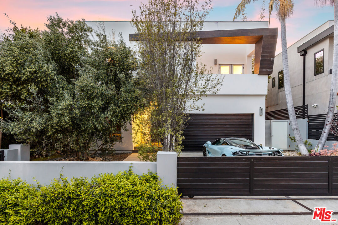 807 N Laurel Ave