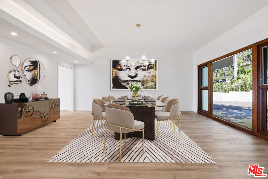 1400 Loma Vista Dr