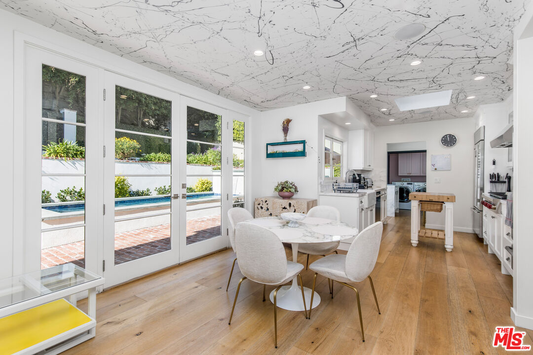 1381 Belfast Dr