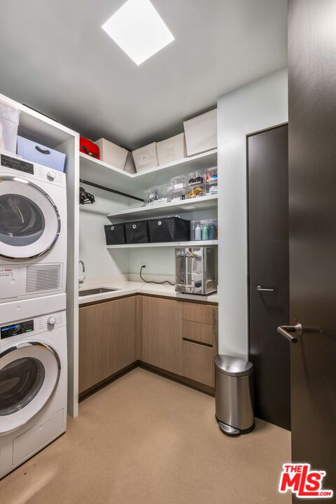 8899 Beverly Blvd Unit: 5B