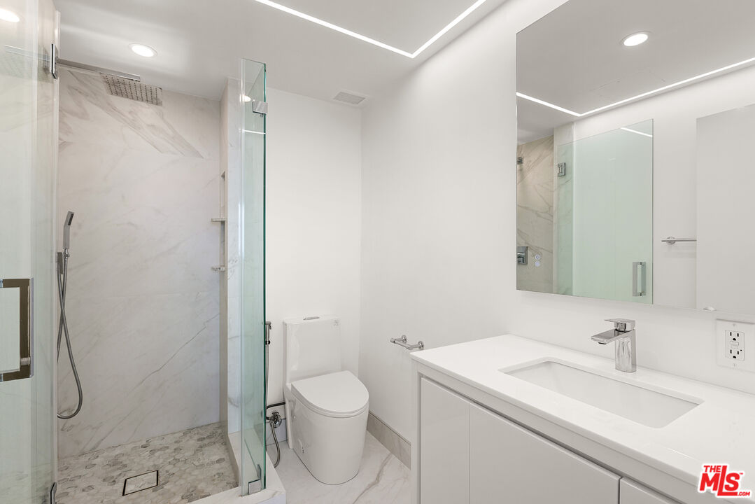 2170 Century Park Unit: 1109
