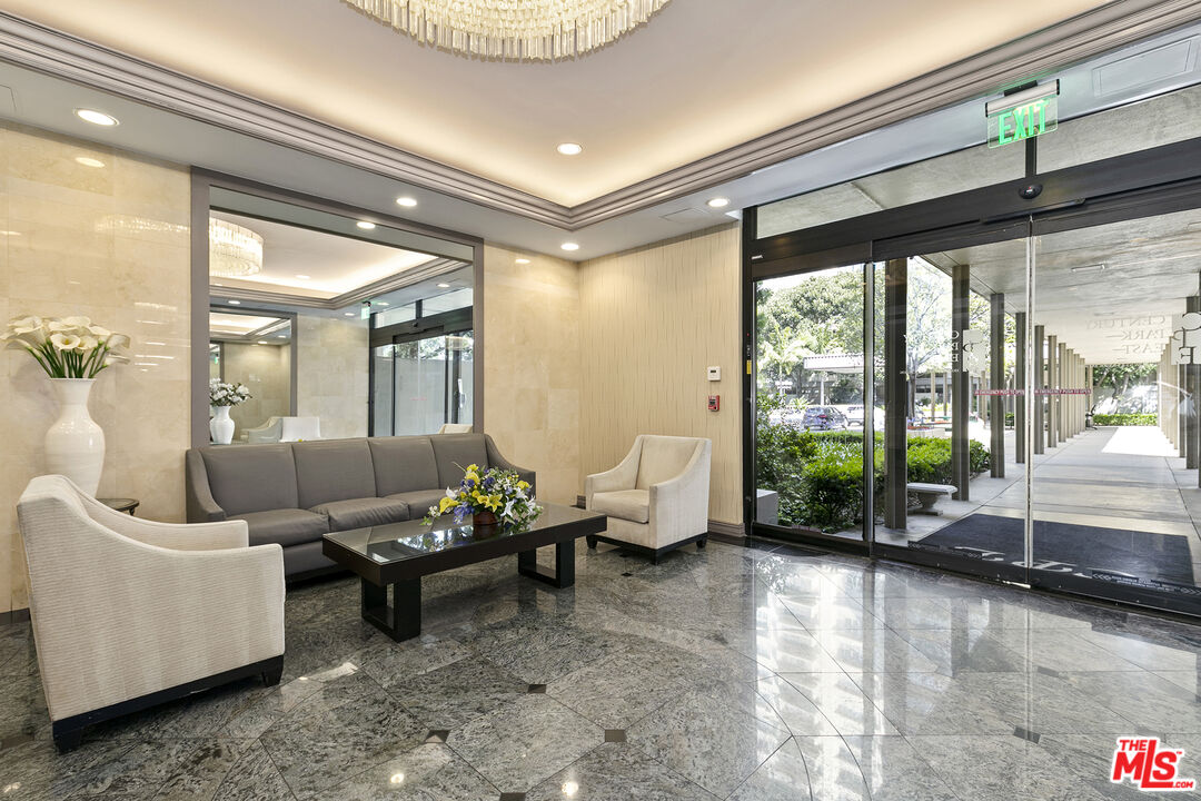 2170 Century Park Unit: 1109