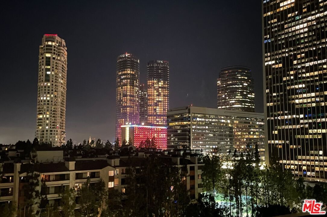 2170 Century Park Unit: 1109