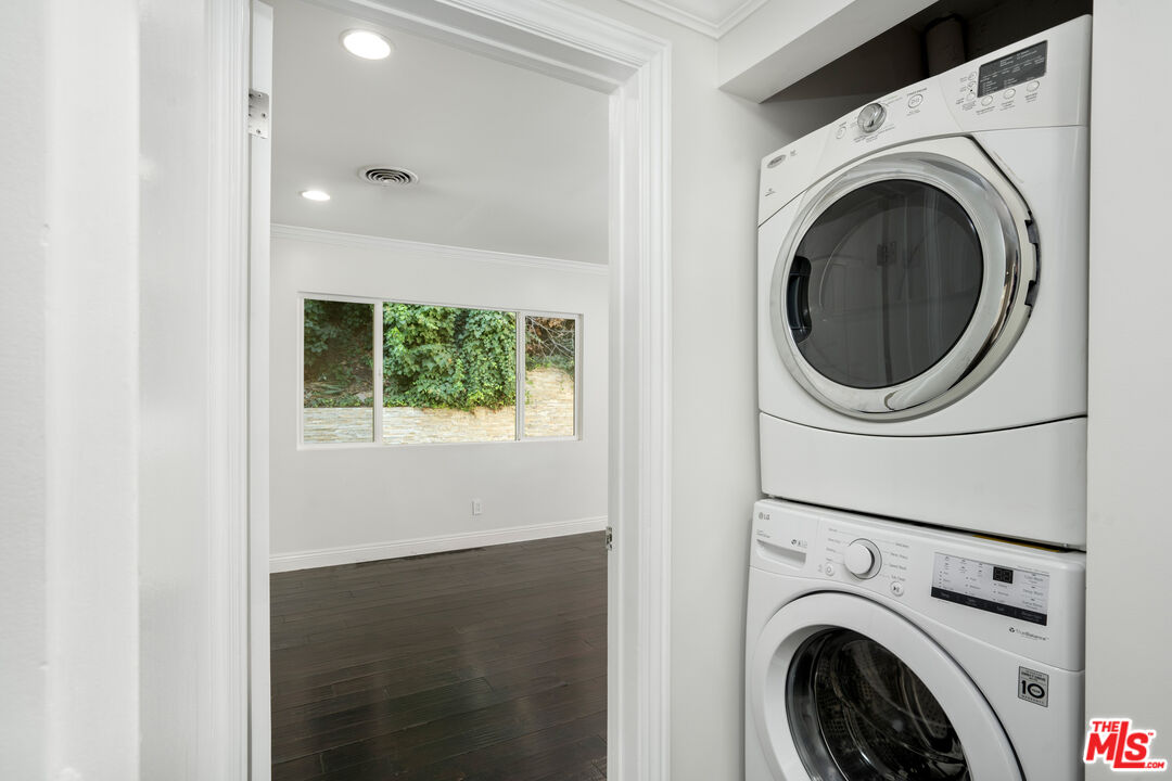 9809 Melinda Dr