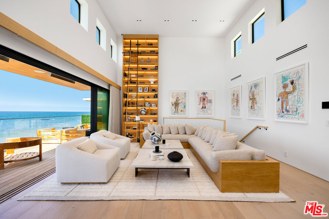 24818 Malibu Rd