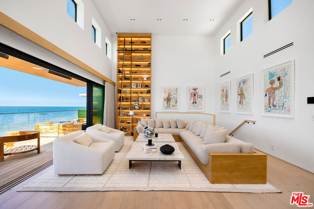 24818 Malibu Rd