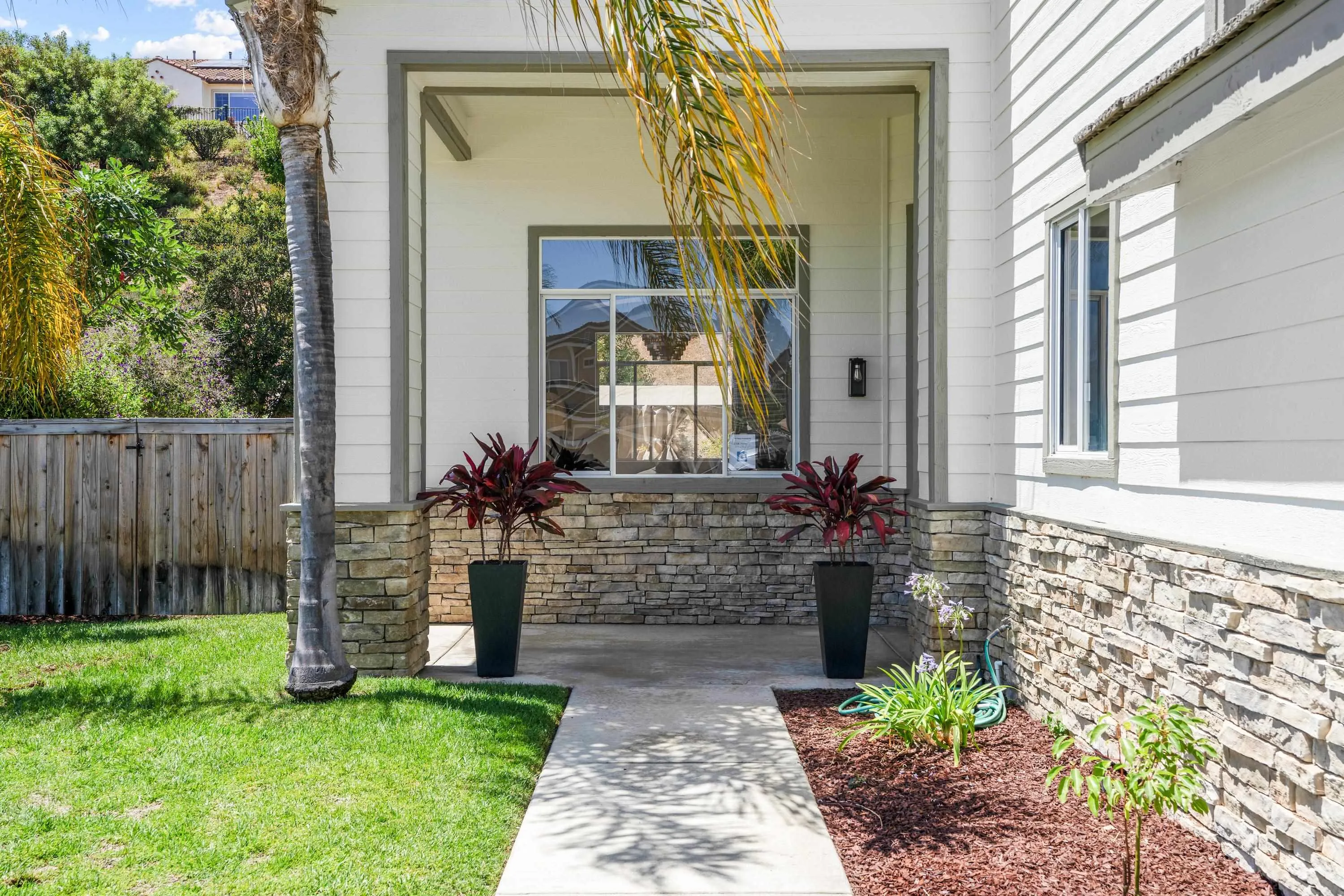 818 Legacy Drive