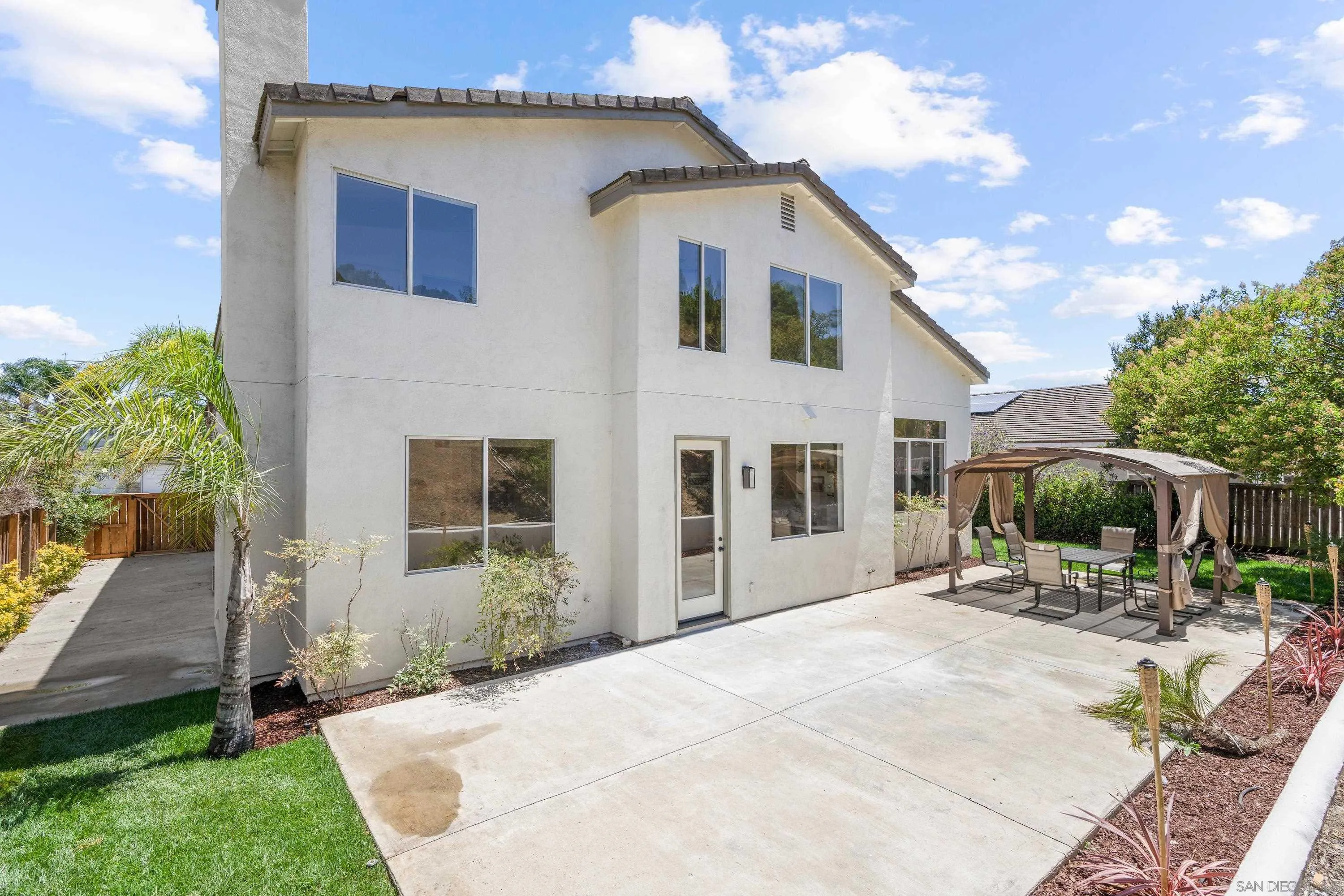 818 Legacy Drive