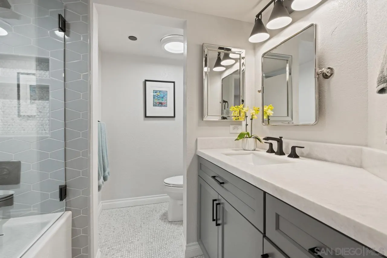 230 W Laurel St Unit 404