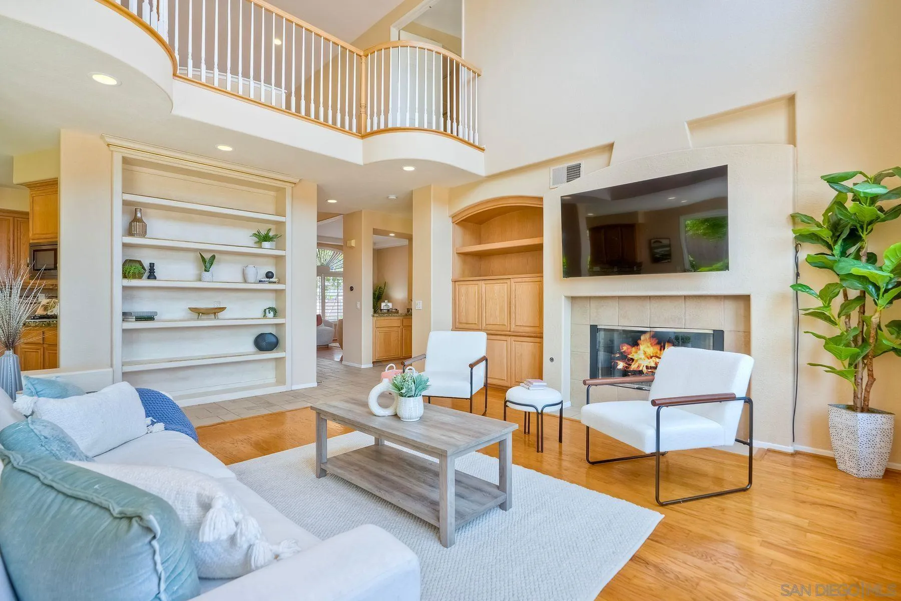 11671 Cypress Canyon Rd