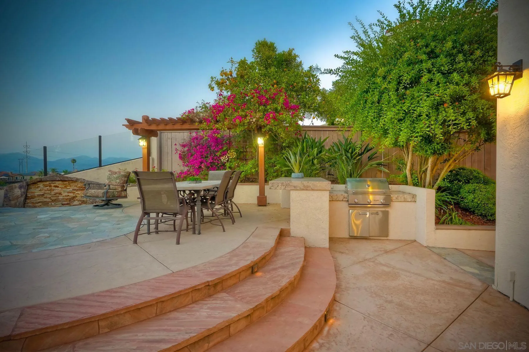 11671 Cypress Canyon Rd