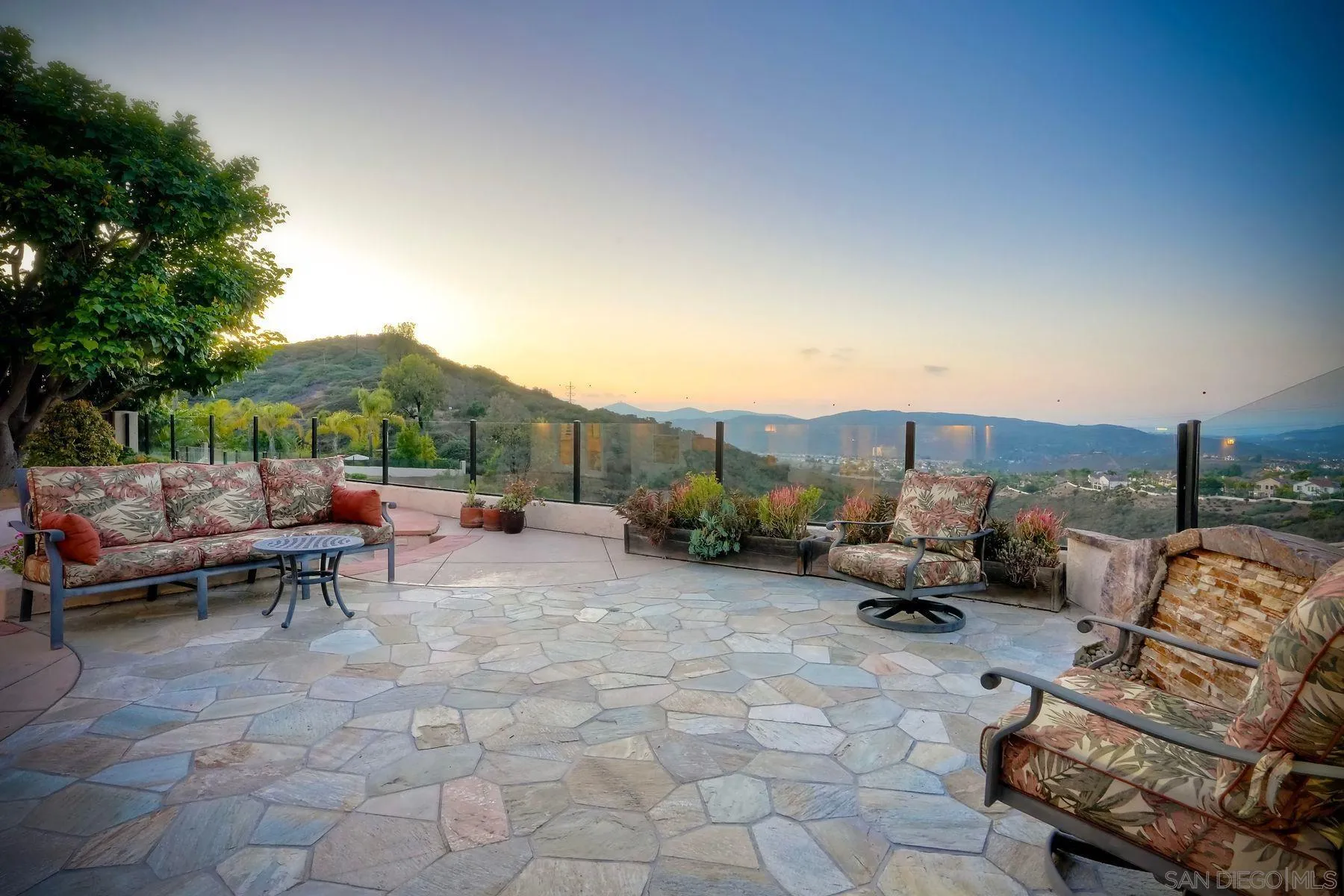 11671 Cypress Canyon Rd